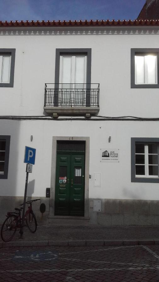 Old Evora Hostel ภายนอก รูปภาพ