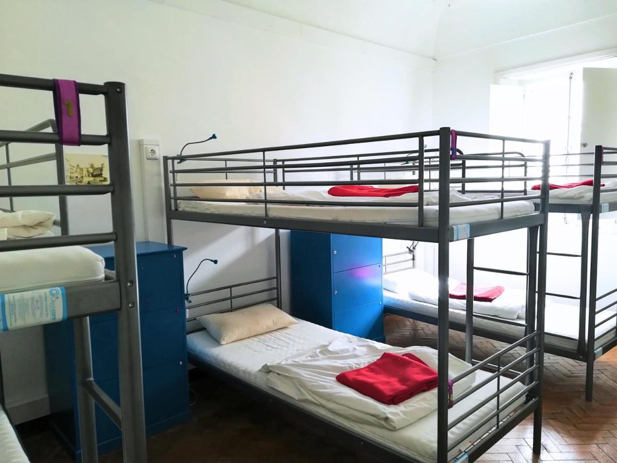 Old Evora Hostel ภายนอก รูปภาพ
