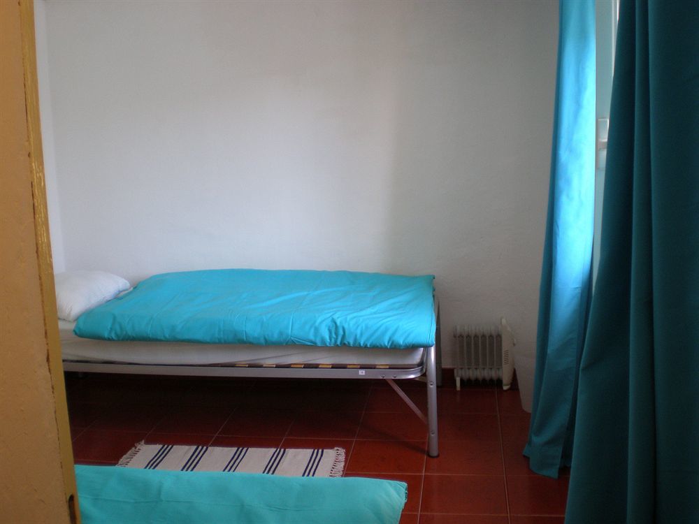 Old Evora Hostel ภายนอก รูปภาพ