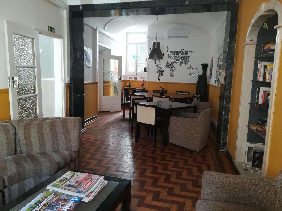 Old Evora Hostel ภายนอก รูปภาพ